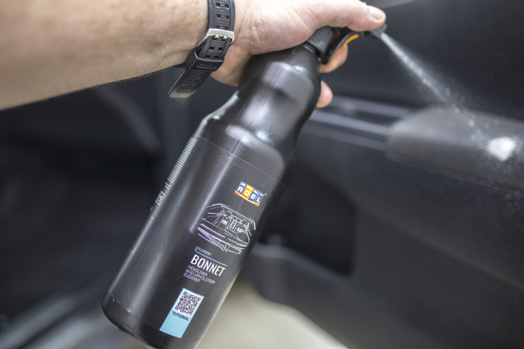 ADBL Bonnet 500ml – preparat do czyszczenia tapicerki i podsufitki